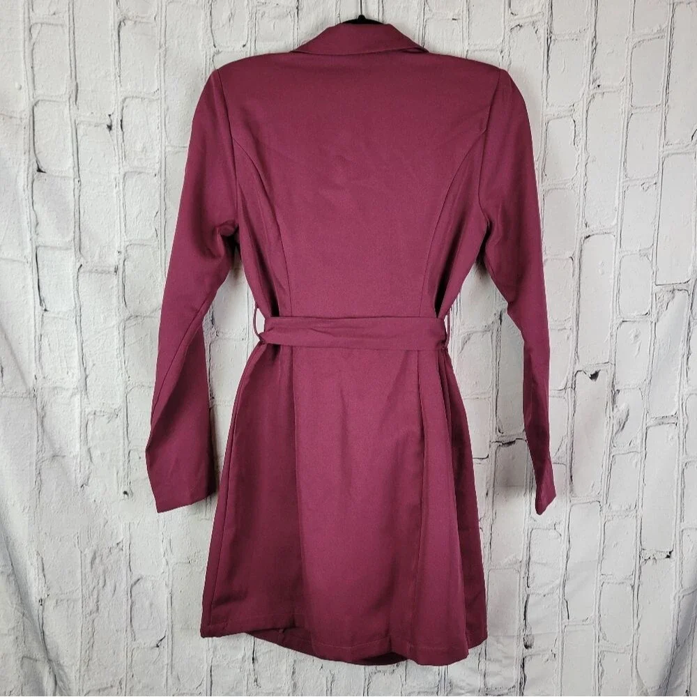 Milk & Honey burgundy red long sleeve belted wrap short blazer dress - Picture 3 of 10